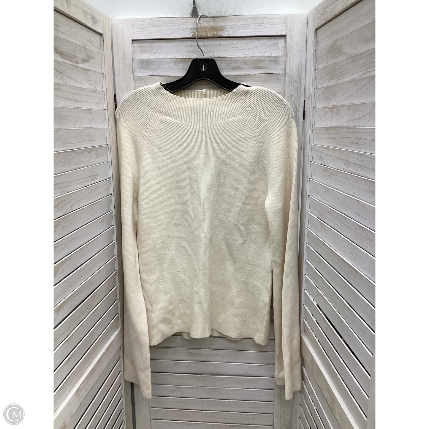 Top Long Sleeve By Banana Republic In Ivory, Size: L