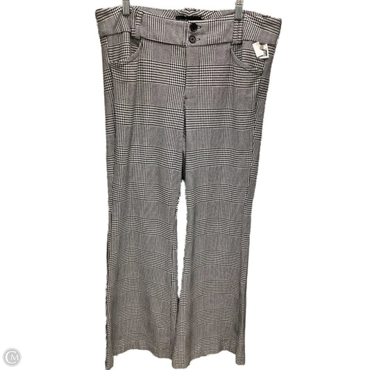 Pants Chinos & Khakis By Torrid In Plaid Pattern, Size: 18
