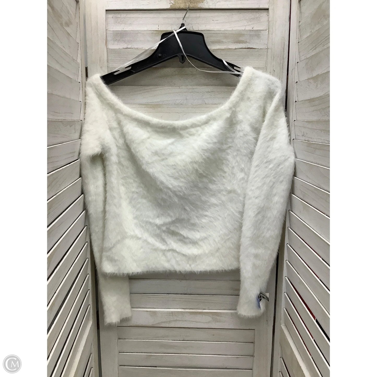 Sweater By Divided In White, Size: M
