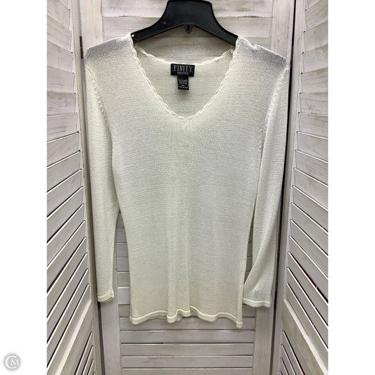 Top Long Sleeve By Finity In White, Size: Lp