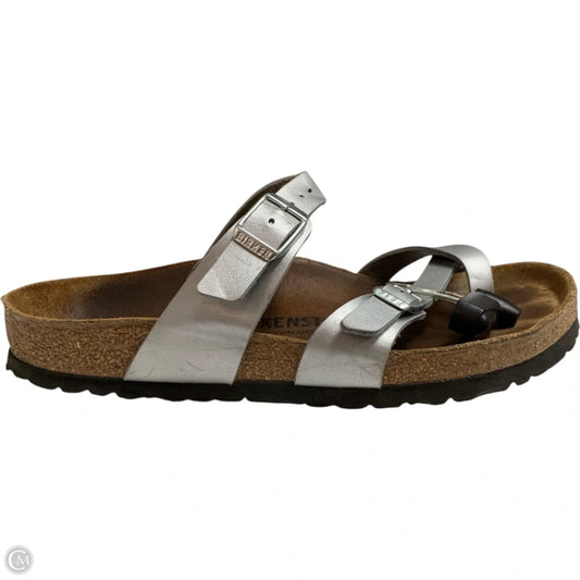 Sandals Flats By Birkenstock In Silver, Size: 7