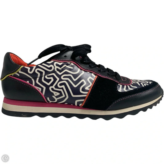Shoes Designer By Coach In Black & White, Size: 7