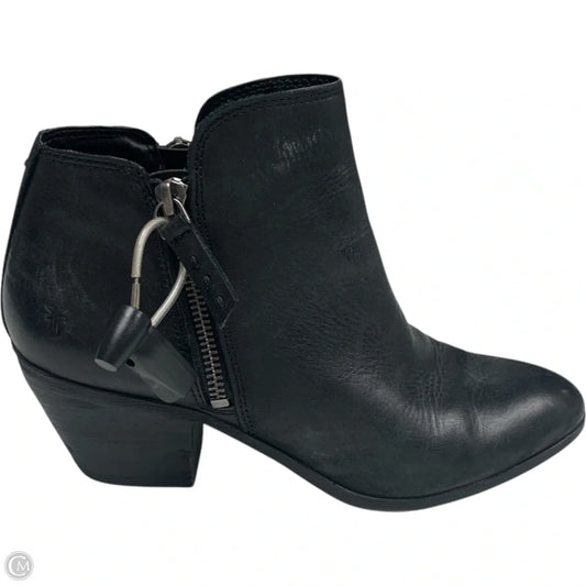 Boots Designer By Frye In Black, Size: 7