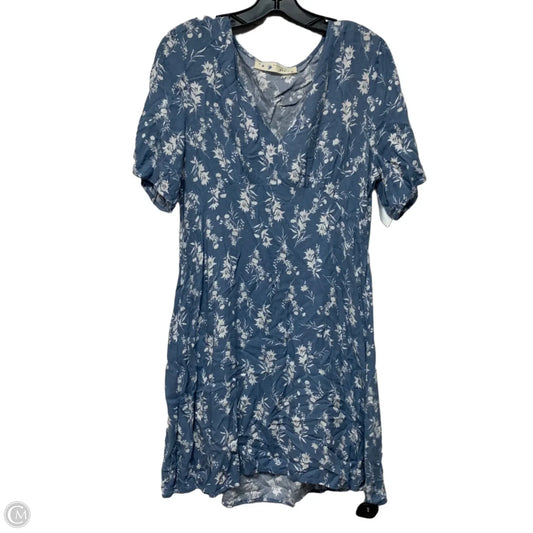 Dress Casual Short By Her Entire Name Says Grace In Blue, Size: L