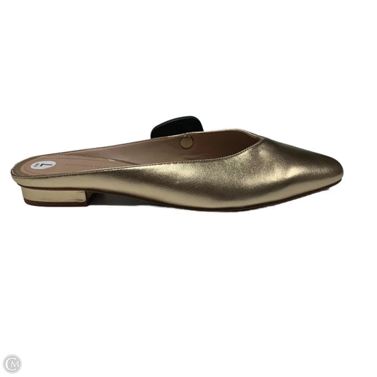 Shoes Flats By Banana Republic In Gold, Size: 7