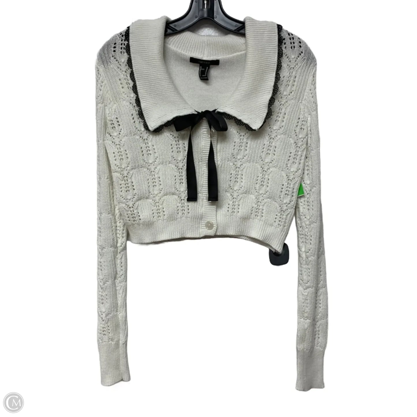 Top Long Sleeve By Forever 21 In White, Size: M