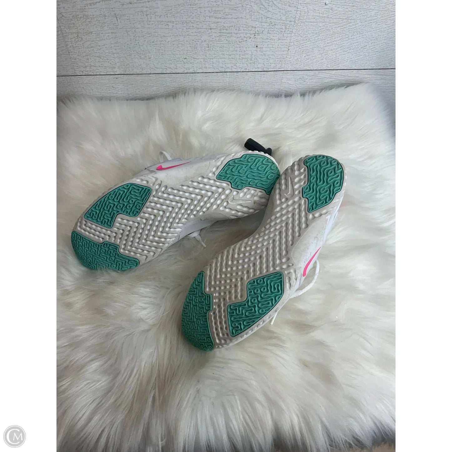 Shoes Athletic By Nike In White, Size: 9