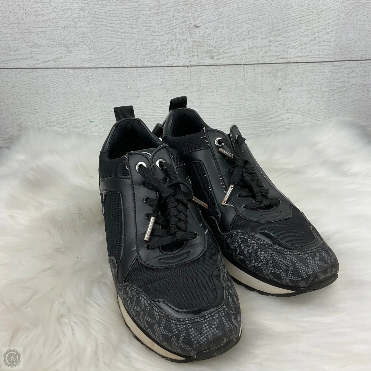 Shoes Designer By Michael Kors In Black, Size: 7