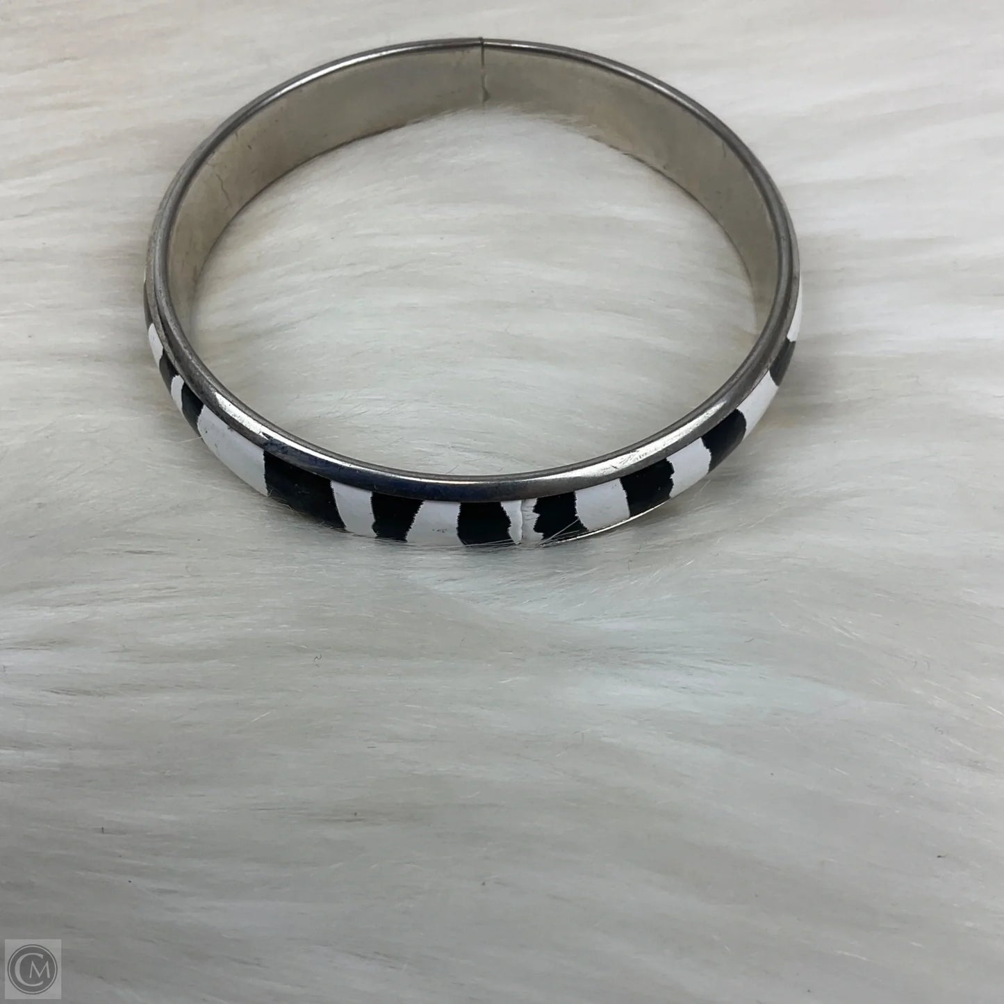 Bracelet Bangle By Clothes Mentor