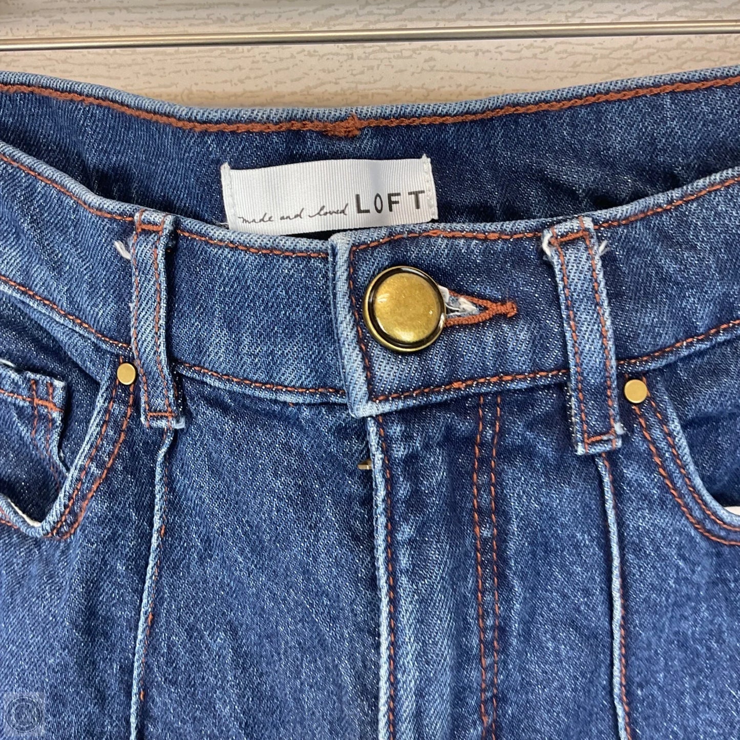 Jeans Flared By Loft In Blue Denim, Size: 6