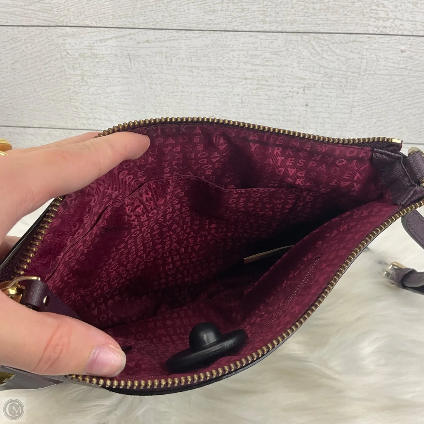 Crossbody Designer By Kate Spade, Size: Medium