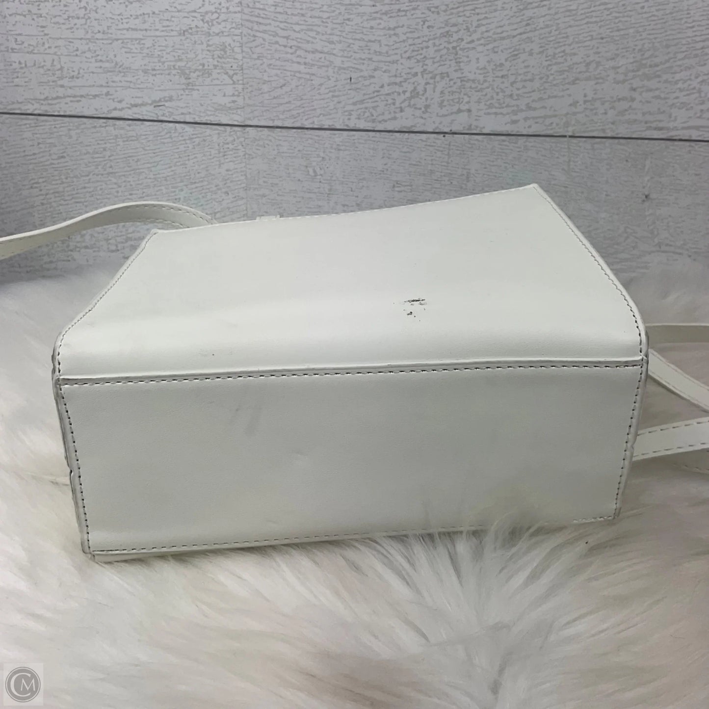 Crossbody Designer By Karl Lagerfeld, Size: Small