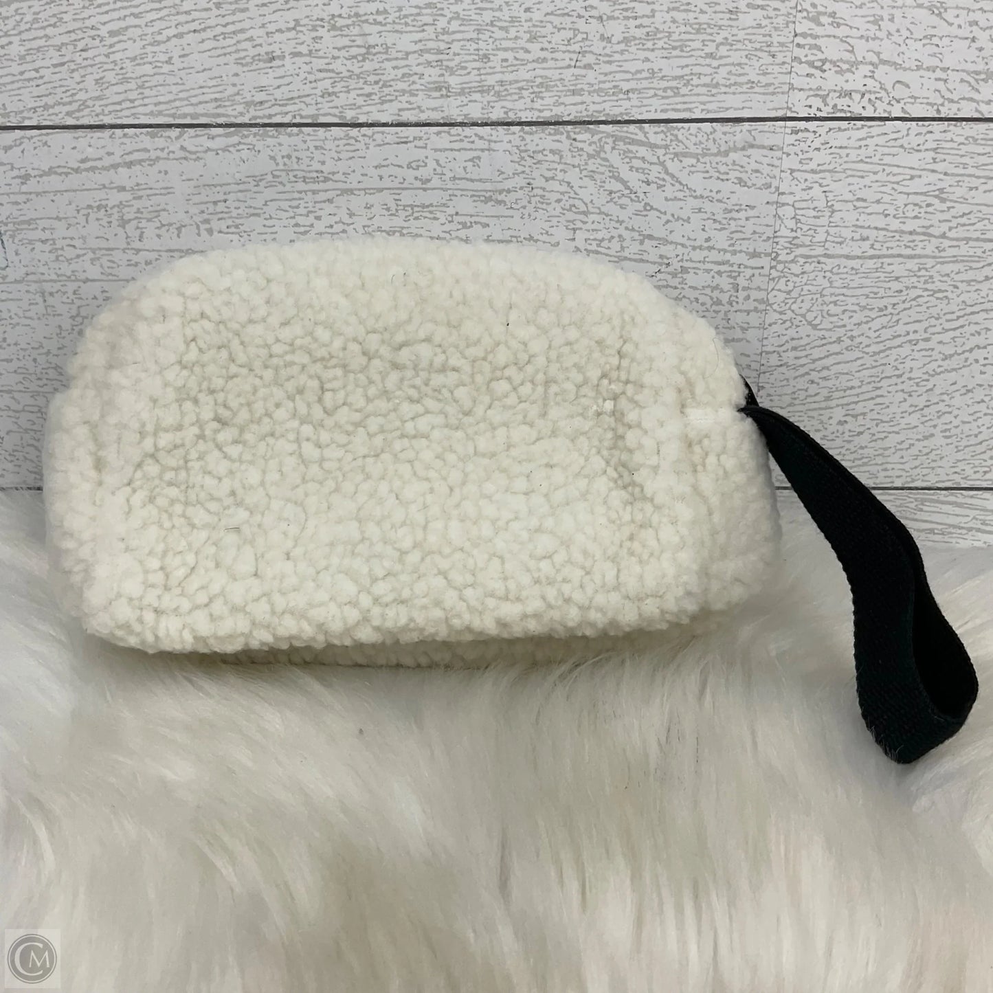 Makeup Bag Designer By Kate Spade, Size: Small