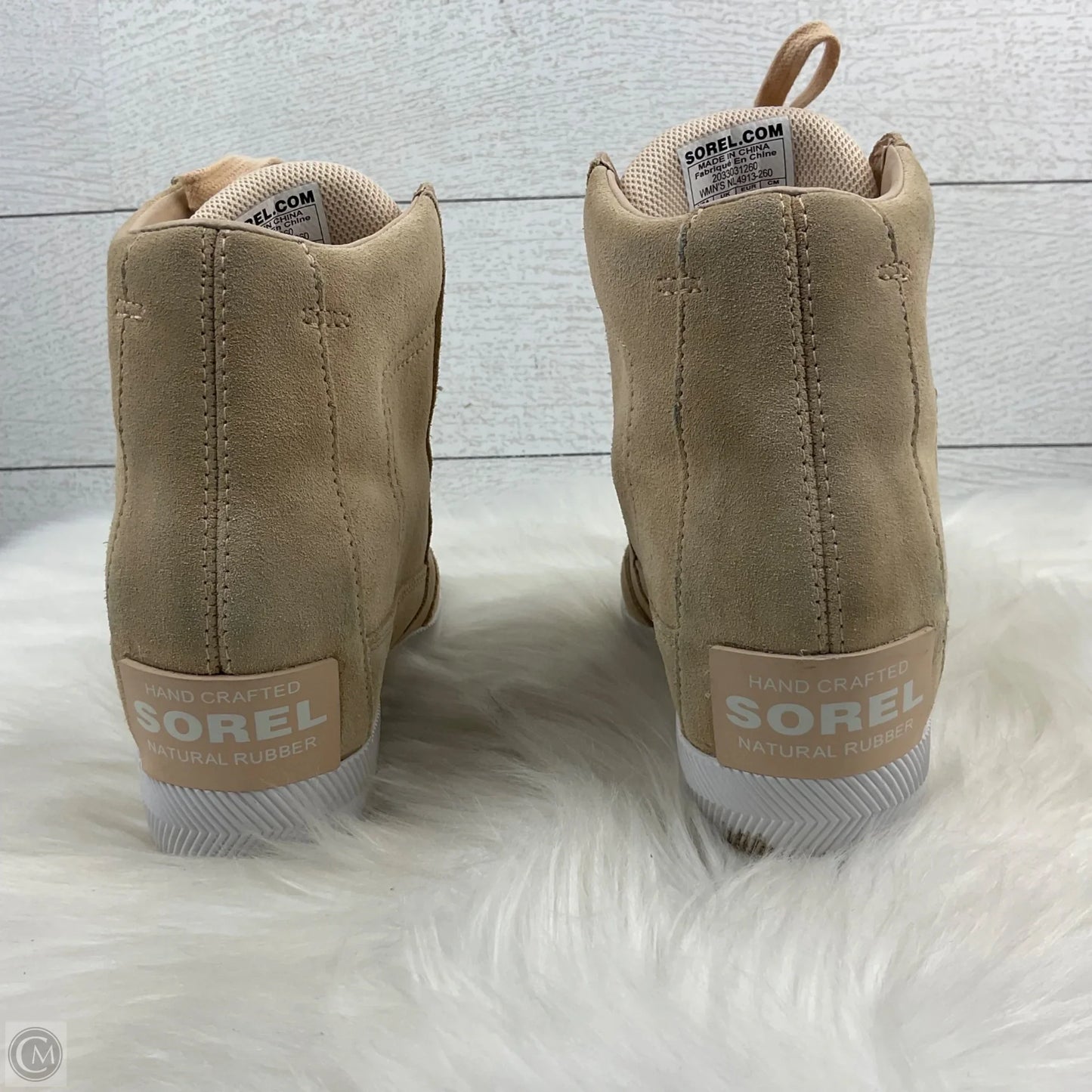 Boots Hiking By Sorel In Tan, Size: 6