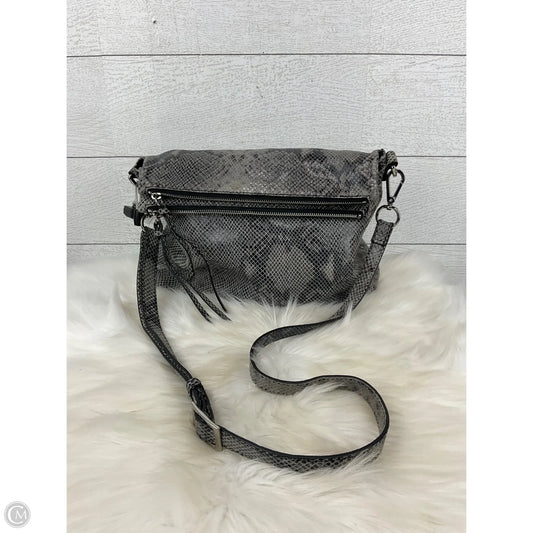 Crossbody By Margot, Size: Medium