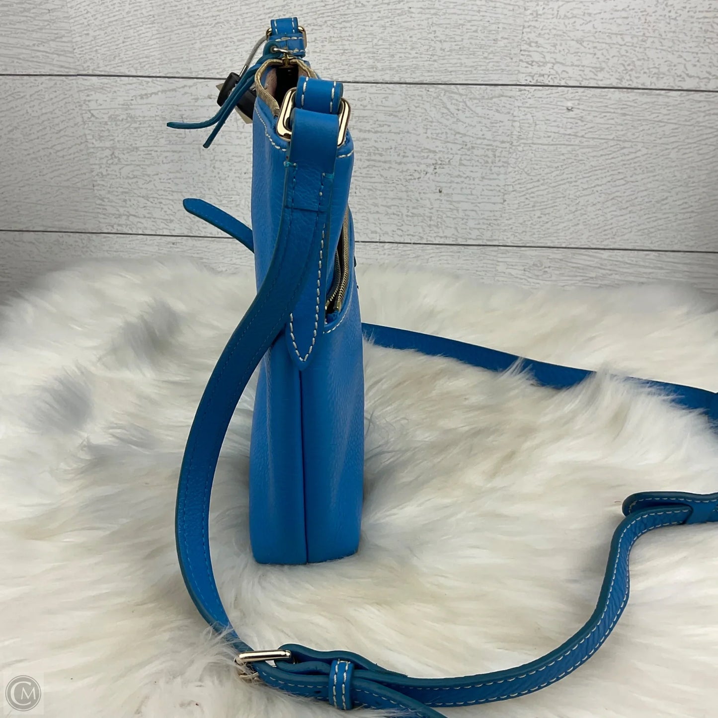 Crossbody Designer By Dooney And Bourke, Size: Medium