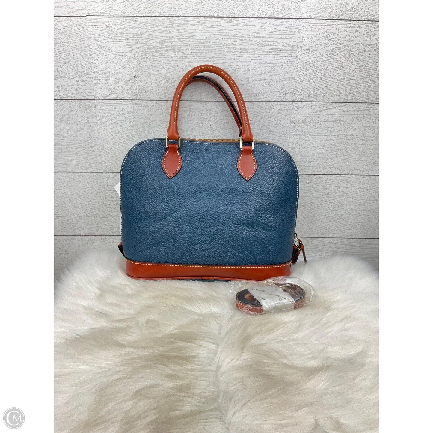 Crossbody Designer By Dooney And Bourke, Size: Large