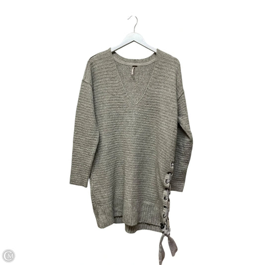 Sweater By Free People In Grey, Size: M