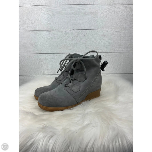 Boots Ankle Heels By Sorel In Grey, Size: 8