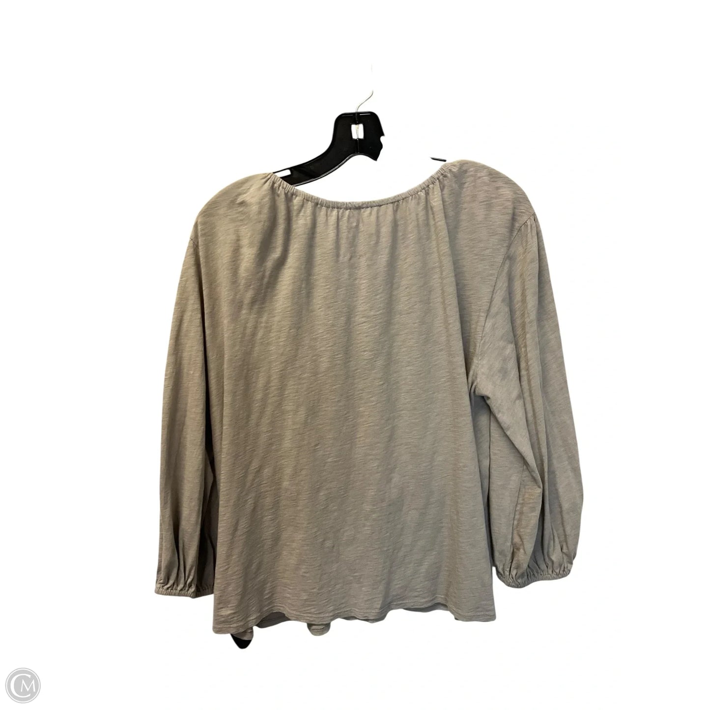 Top Long Sleeve By Velvet In Grey, Size: M