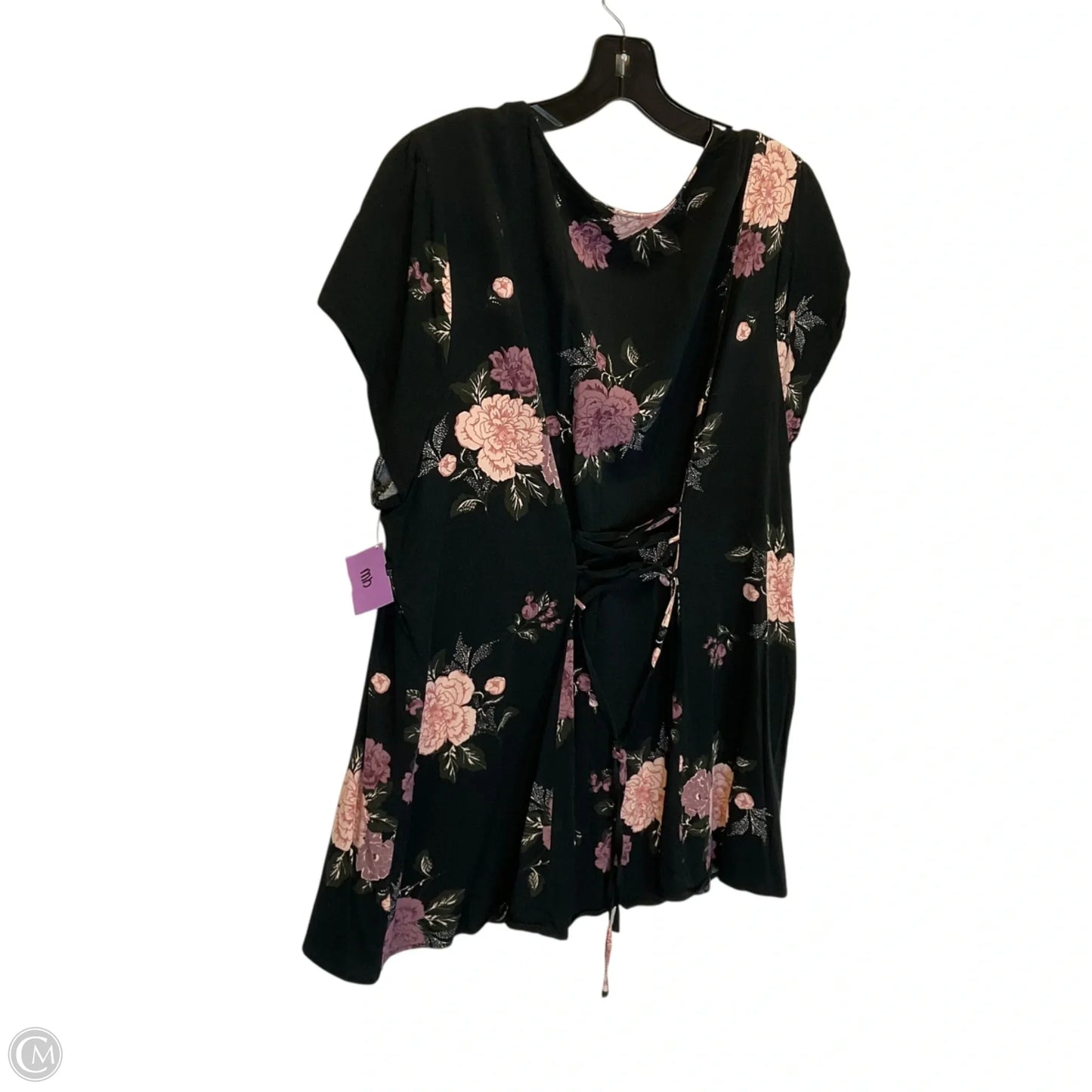 Top Short Sleeve By Torrid In Black, Size: 2x