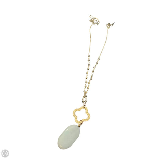 Necklace Charm By Clothes Mentor