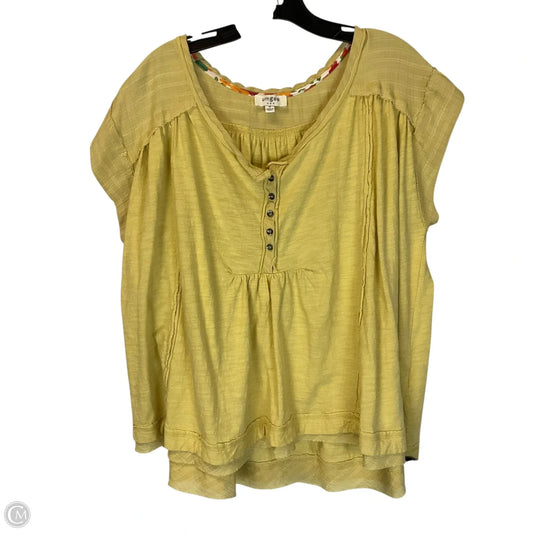 Top Short Sleeve By Umgee In Yellow, Size: M