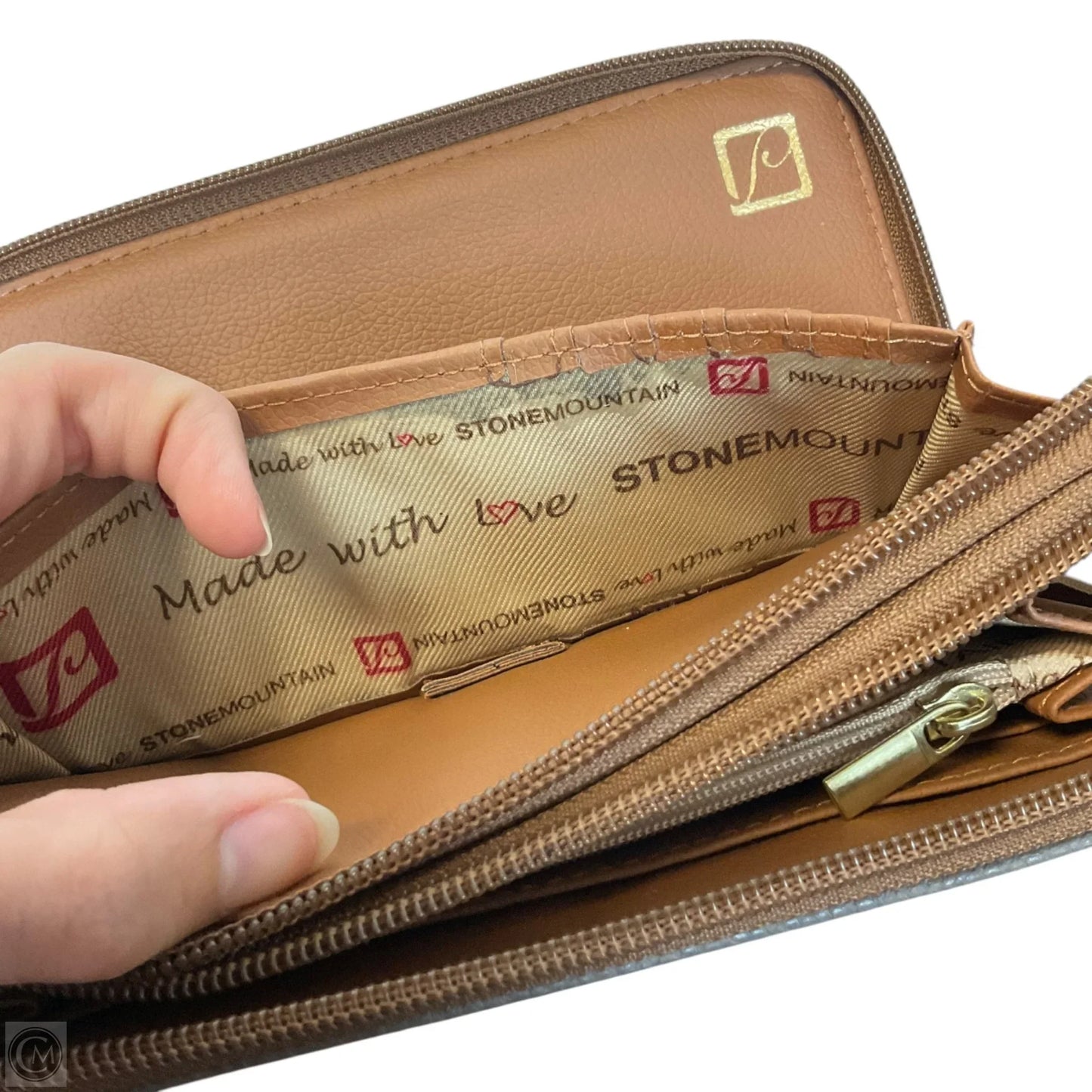 Wallet By Stone Mountain, Size: Medium