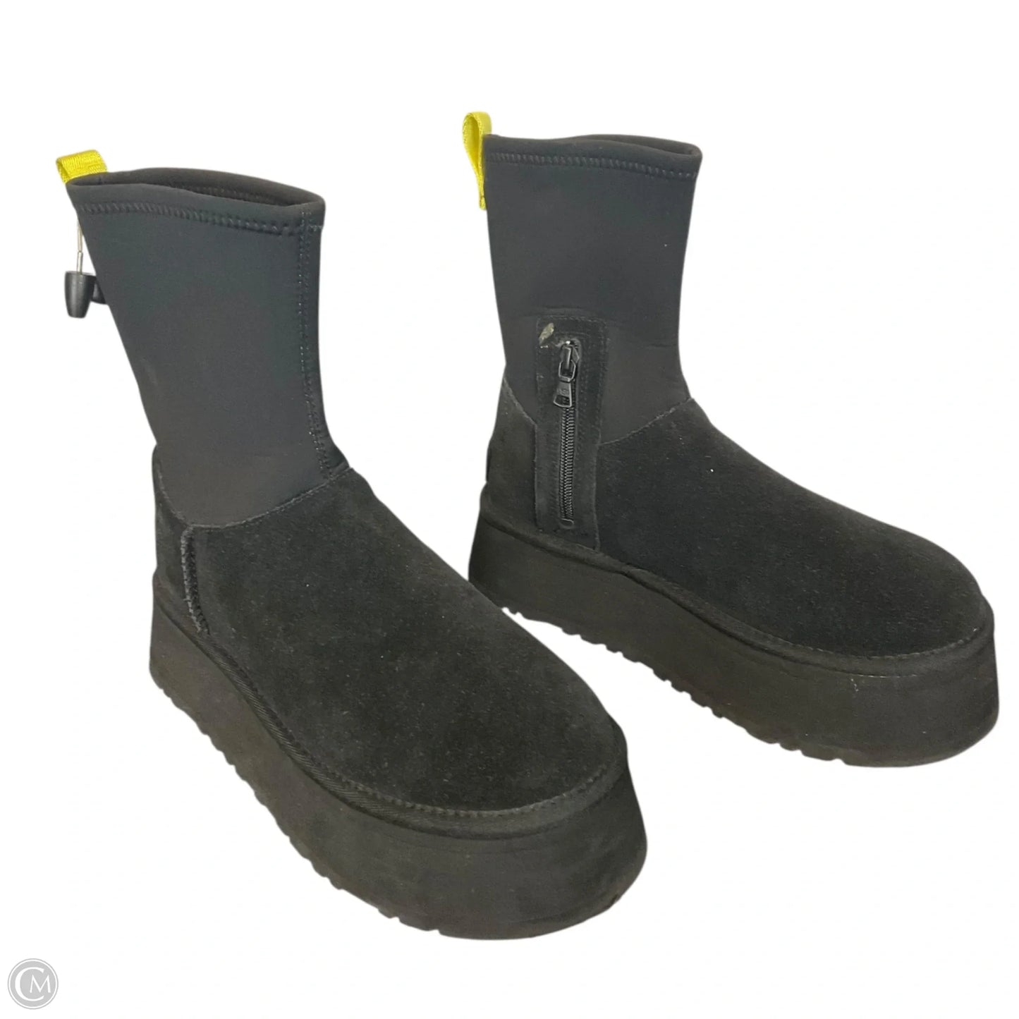 Boots Designer By Ugg In Black, Size: 8