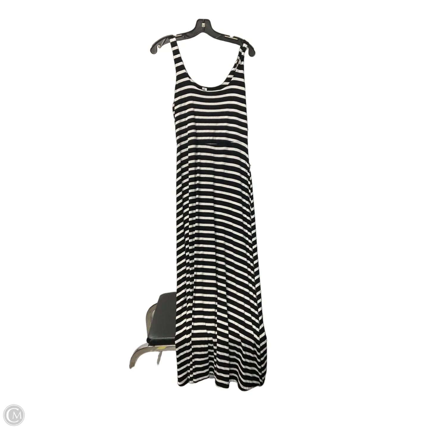 Dress Casual Maxi By Old Navy In Striped Pattern, Size: S