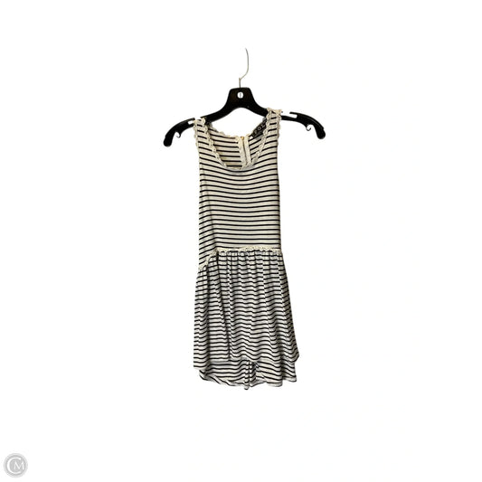 Top Sleeveless By Pol In Striped Pattern, Size: S