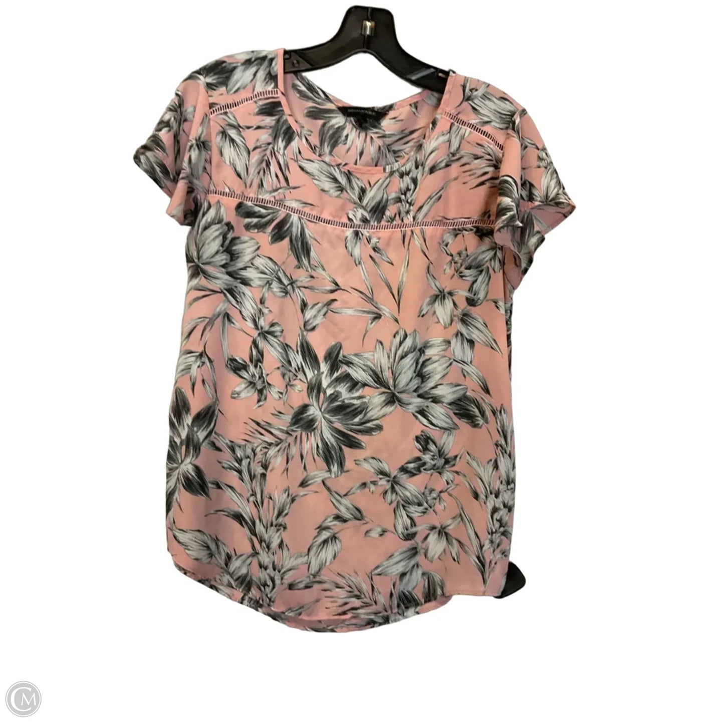 Top Short Sleeve Basic By Banana Republic In Pink, Size: Xs