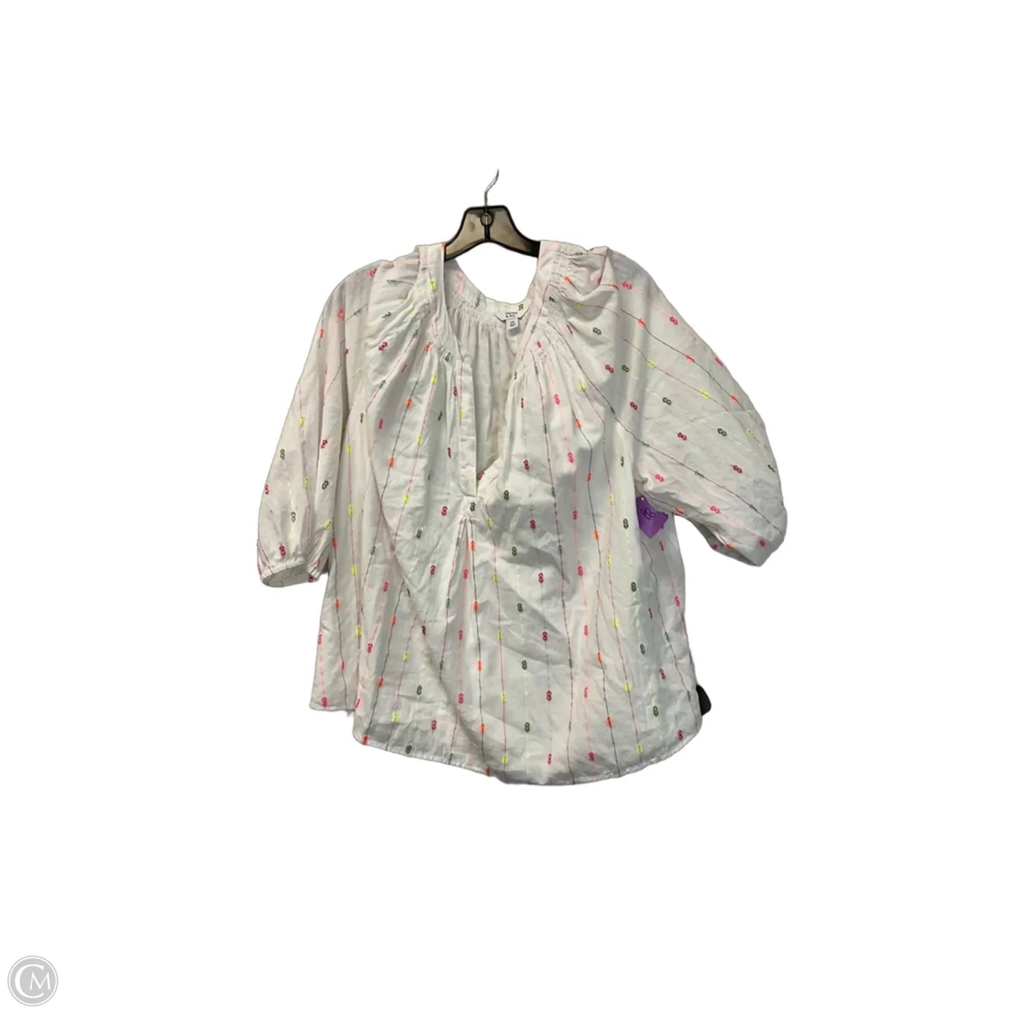 Top 3/4 Sleeve By Crown And Ivy In White, Size: 2x