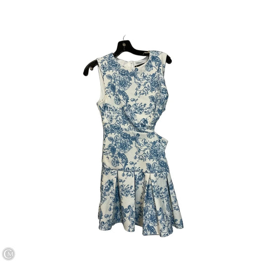 Dress Casual Short By Clothes Mentor In White, Size: 4