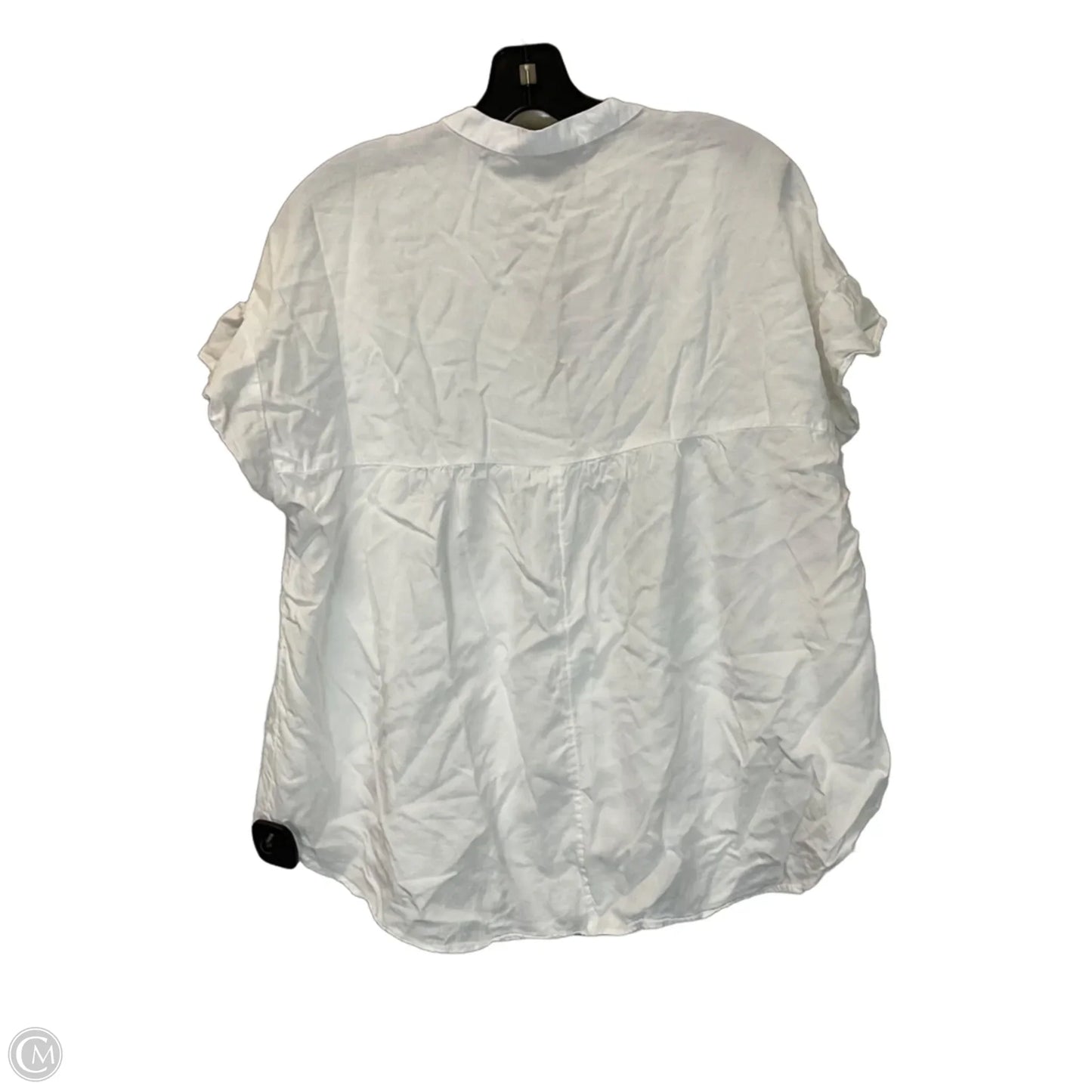 Top Short Sleeve Basic By Crown And Ivy In White, Size: M