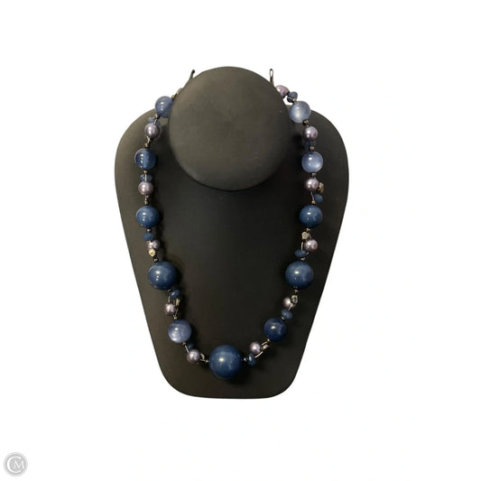 Necklace Charm By Clothes Mentor