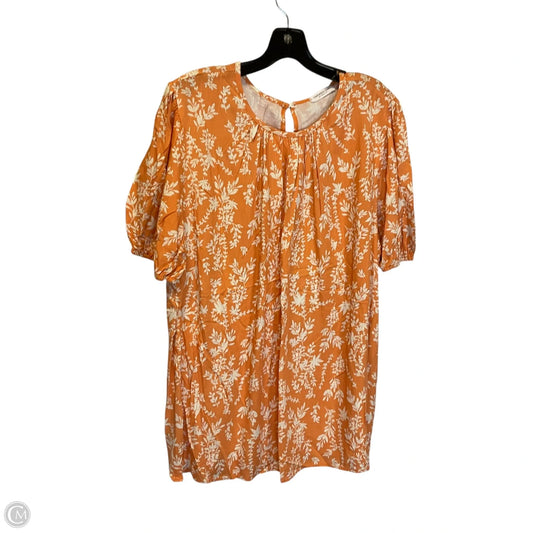 Top Short Sleeve By Chicsoul In Orange, Size: 1x
