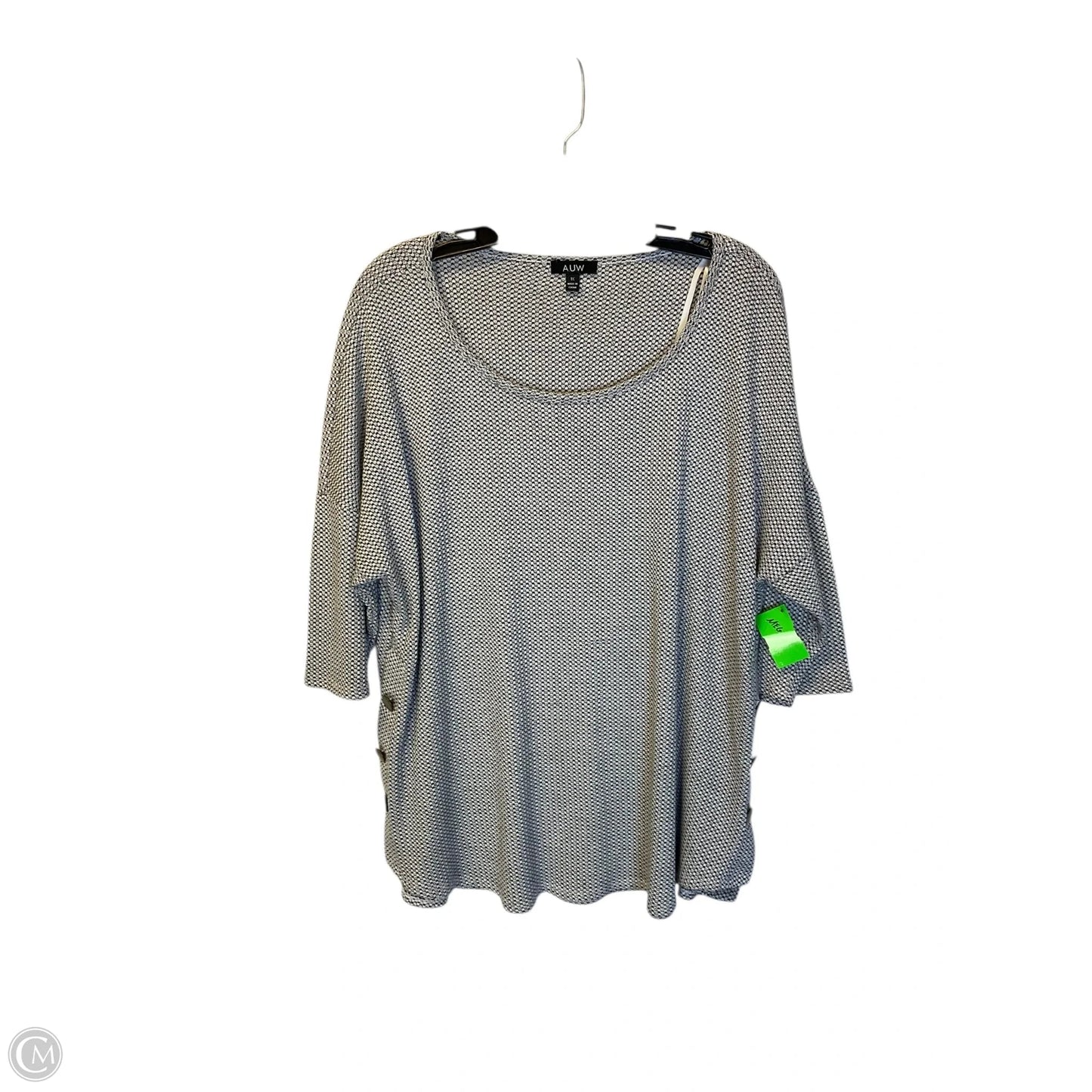 Top Short Sleeve By Auw In Grey, Size: 1x