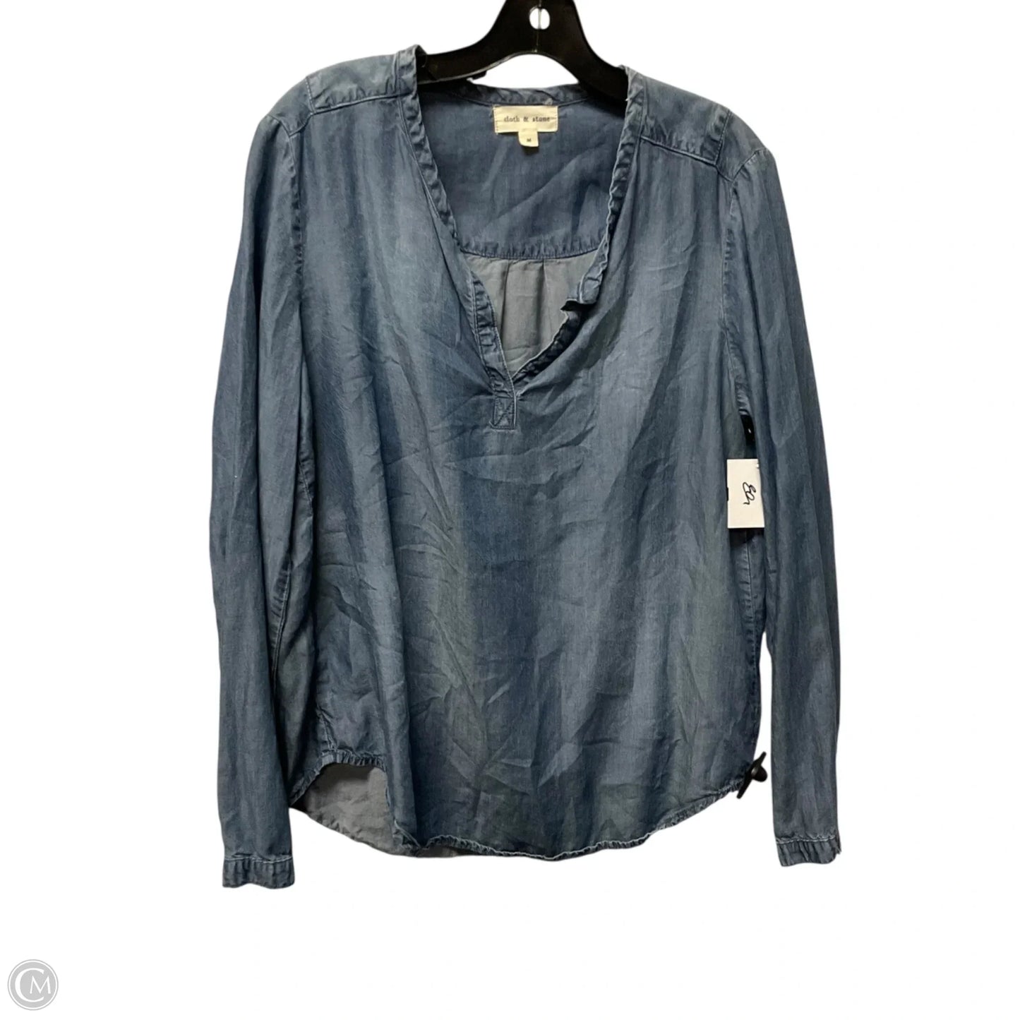 Top Long Sleeve By Cloth & Stone In Blue Denim, Size: M