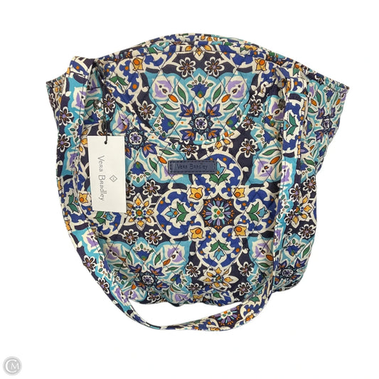 Handbag By Vera Bradley, Size: Medium