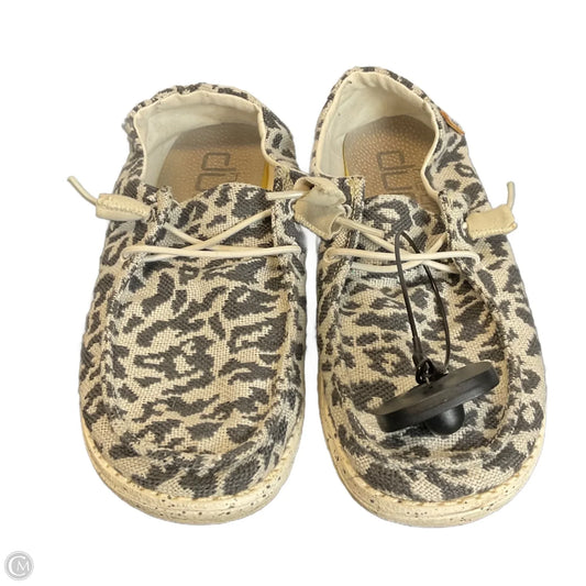 Shoes Flats By Hey Dude In Animal Print, Size: 6