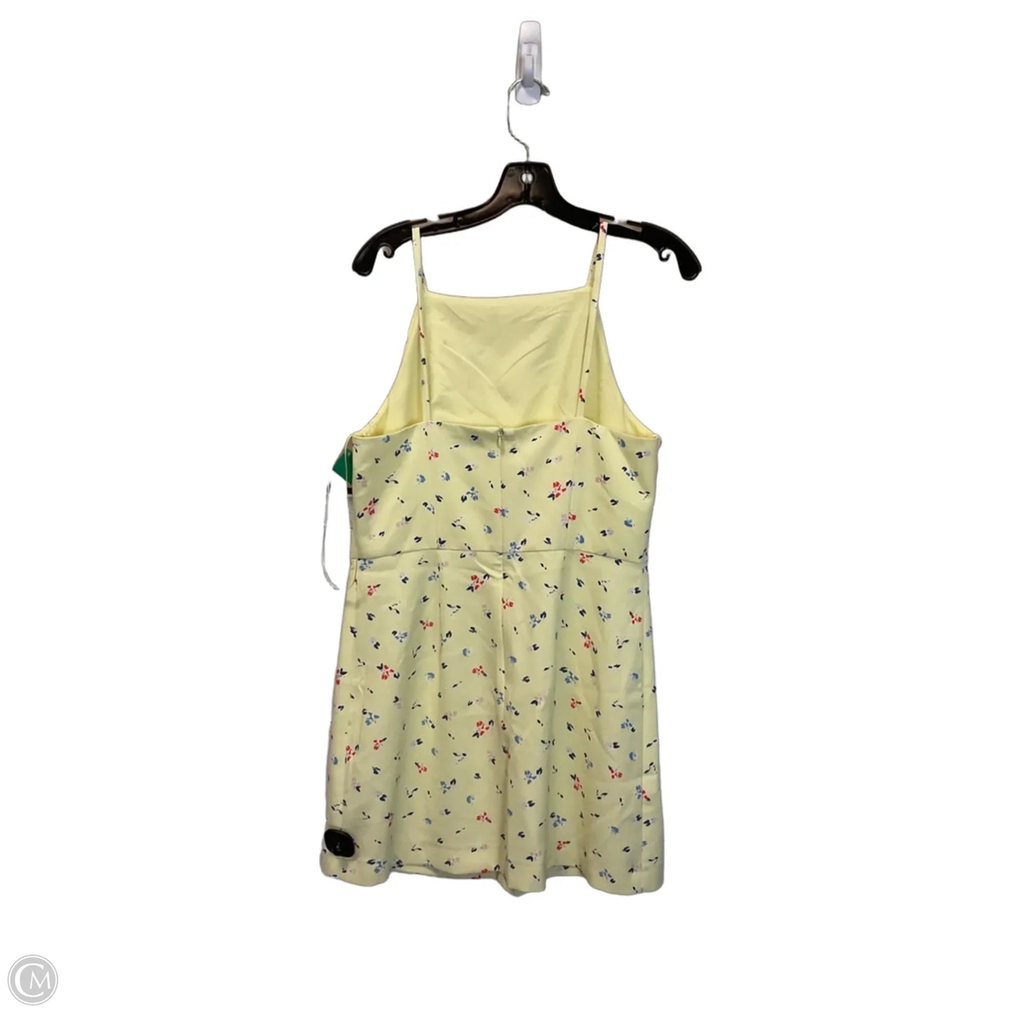 Dress Casual Short By French Connection In Yellow, Size: L