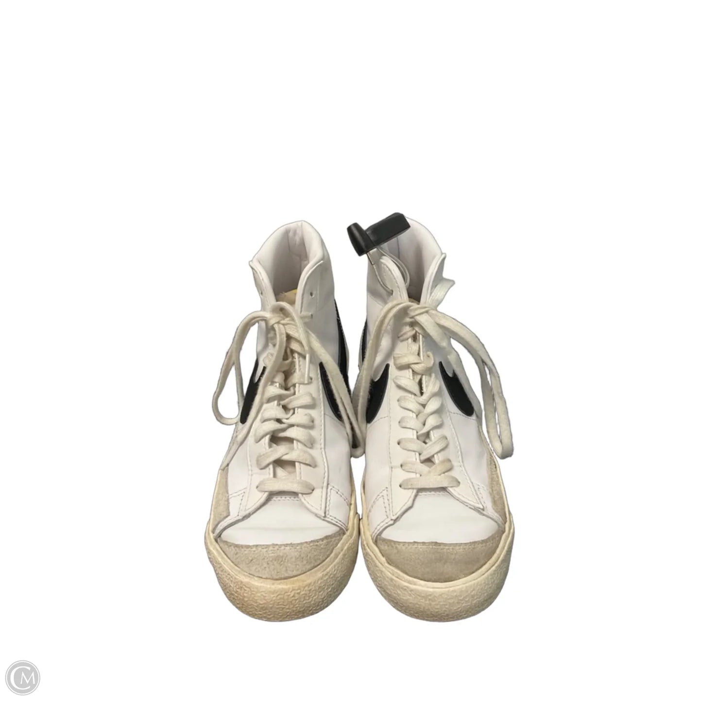 Shoes Sneakers By Nike In White, Size: 8.5
