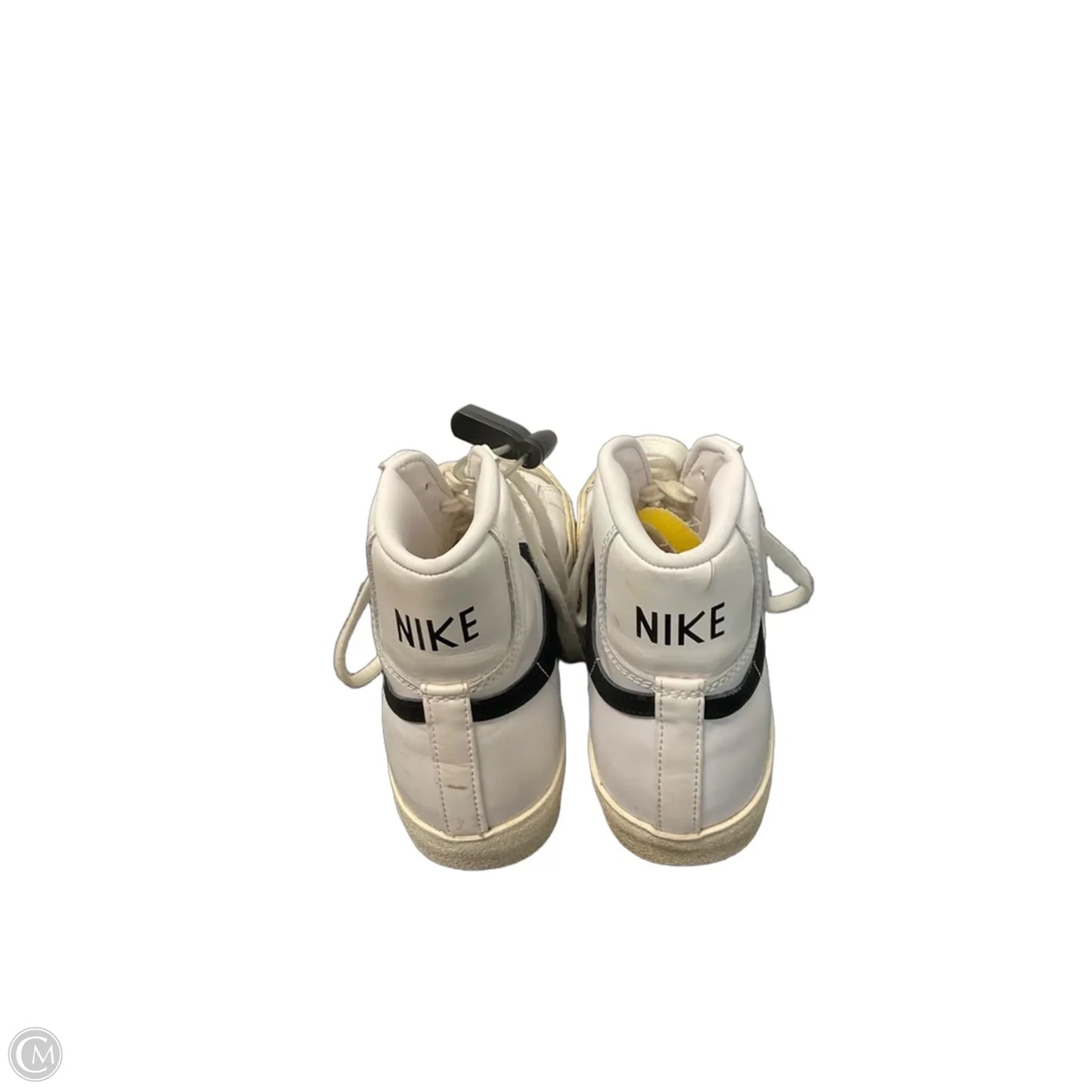 Shoes Sneakers By Nike In White, Size: 8.5