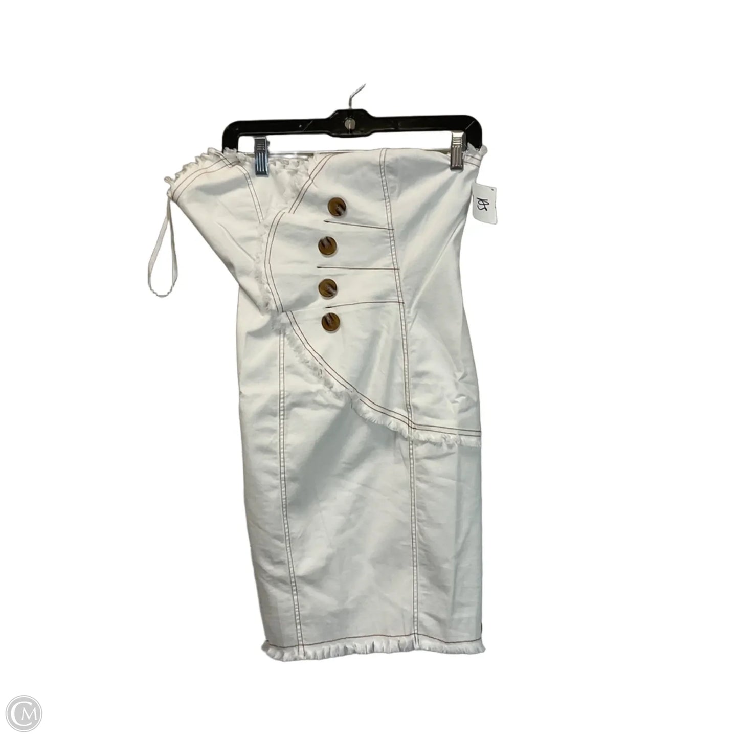 Dress Casual Short By Clothes Mentor In White, Size: M