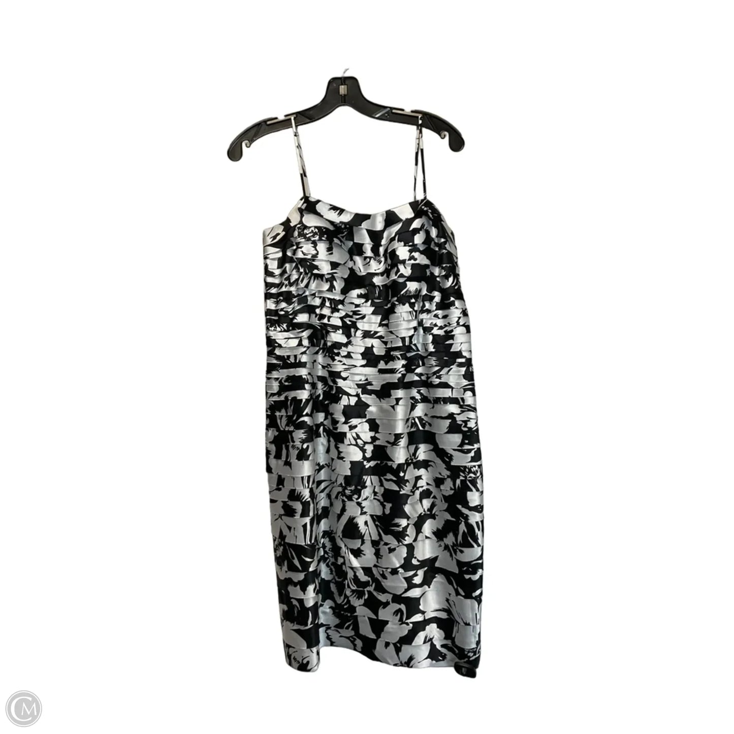 Dress Party Short By White House Black Market In Black & White, Size: 12