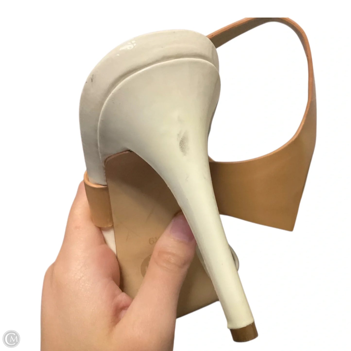 Shoes Designer By Michael Kors In White, Size: 6.5