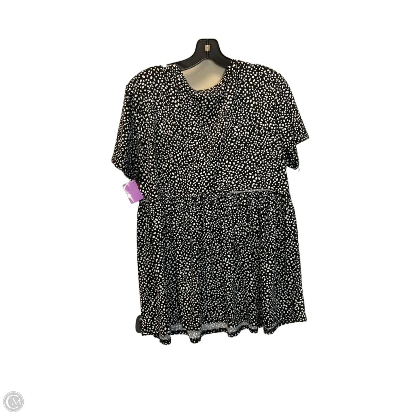 Top Short Sleeve By Geegee In Black & White, Size: L