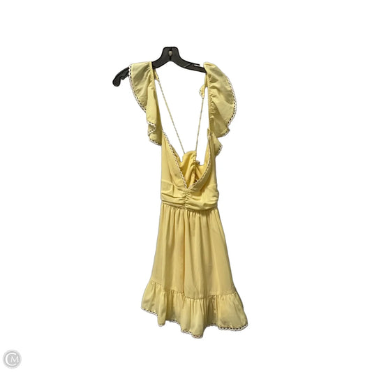 Dress Casual Short By Clothes Mentor In Yellow, Size: M