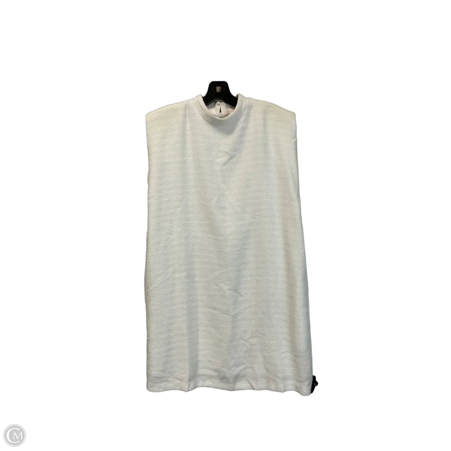 Dress Casual Short By Entro In White, Size: M